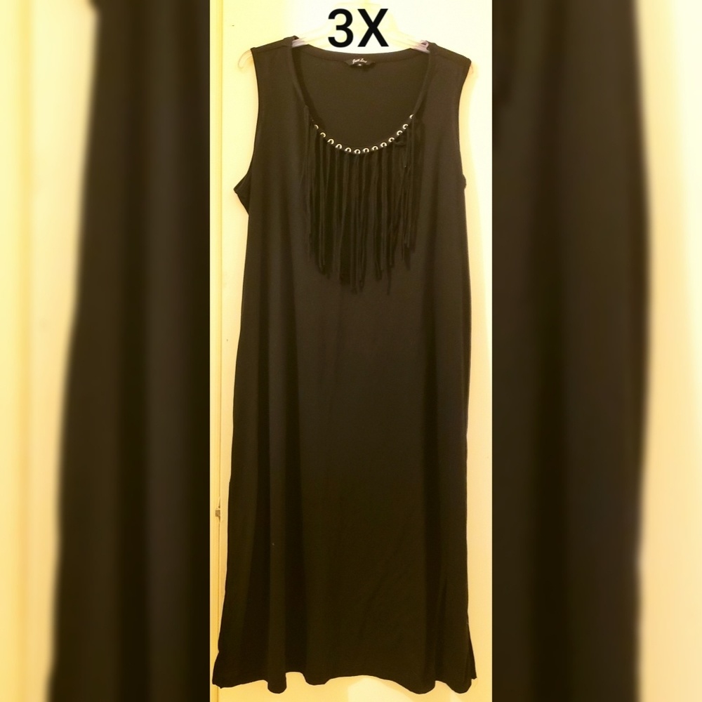 Maxi Dress with top fringes